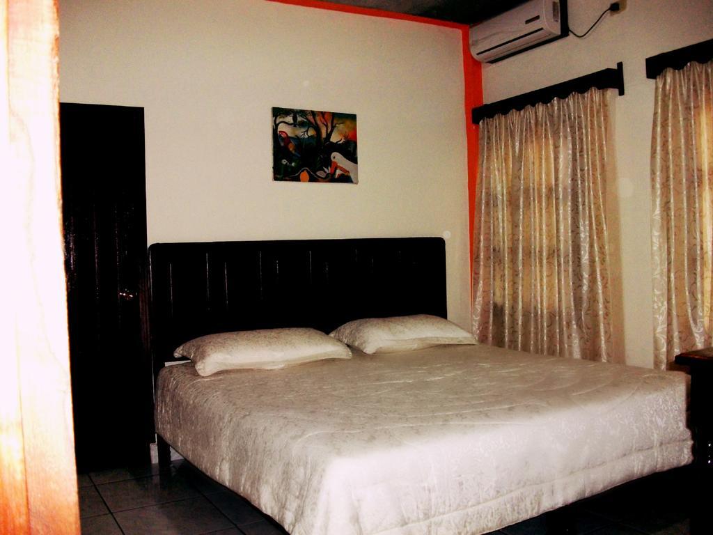 Hotel&Hostal Yaxkin Copán Kamer foto