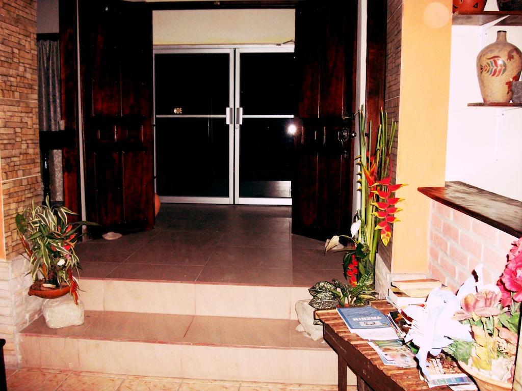 Hotel&Hostal Yaxkin Copán Buitenkant foto