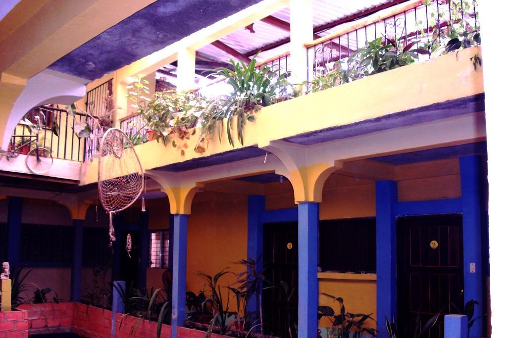 Hotel&Hostal Yaxkin Copán Buitenkant foto